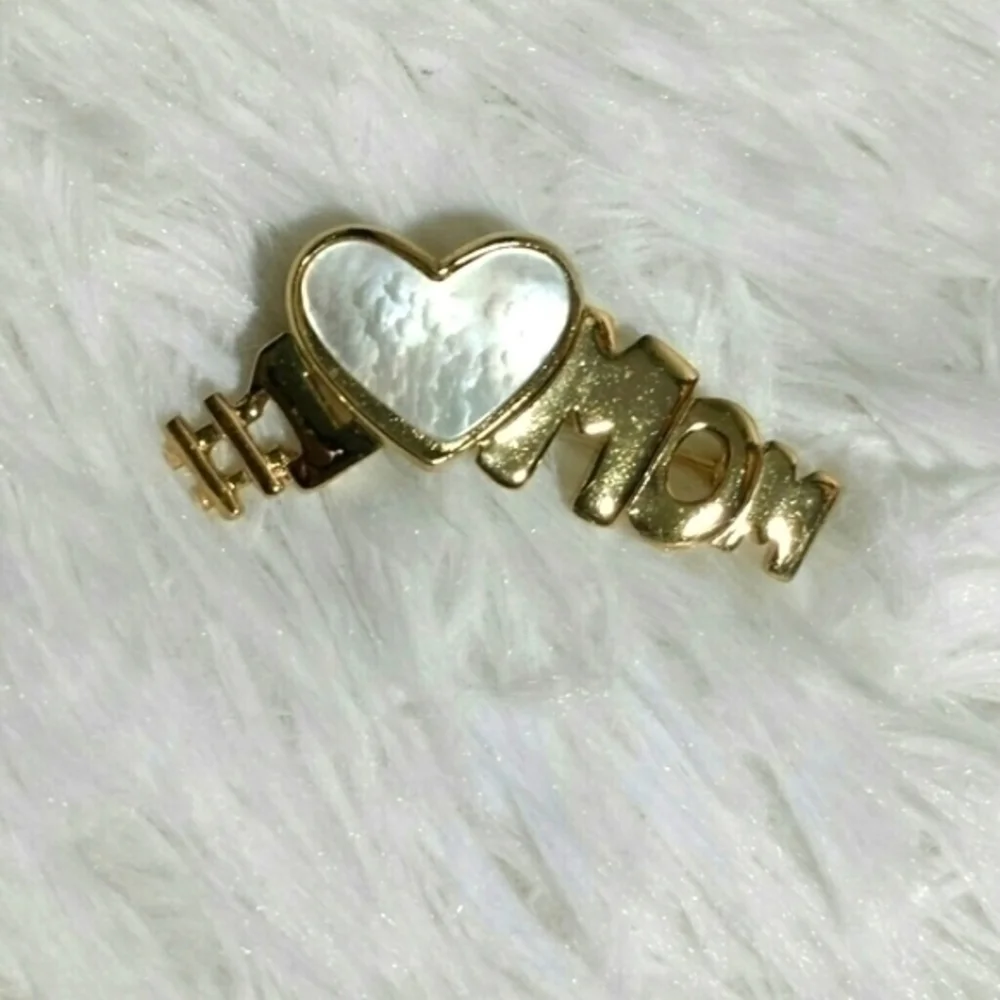 Vintage I Love Mom Mother Of Pearl Heart Brooch